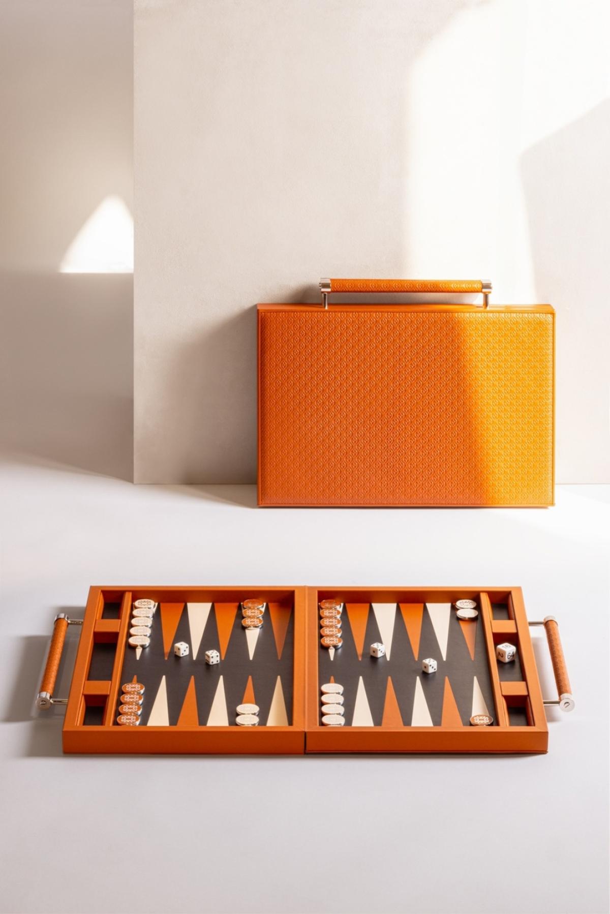 Coffret backgammon monogrammé avec poignée